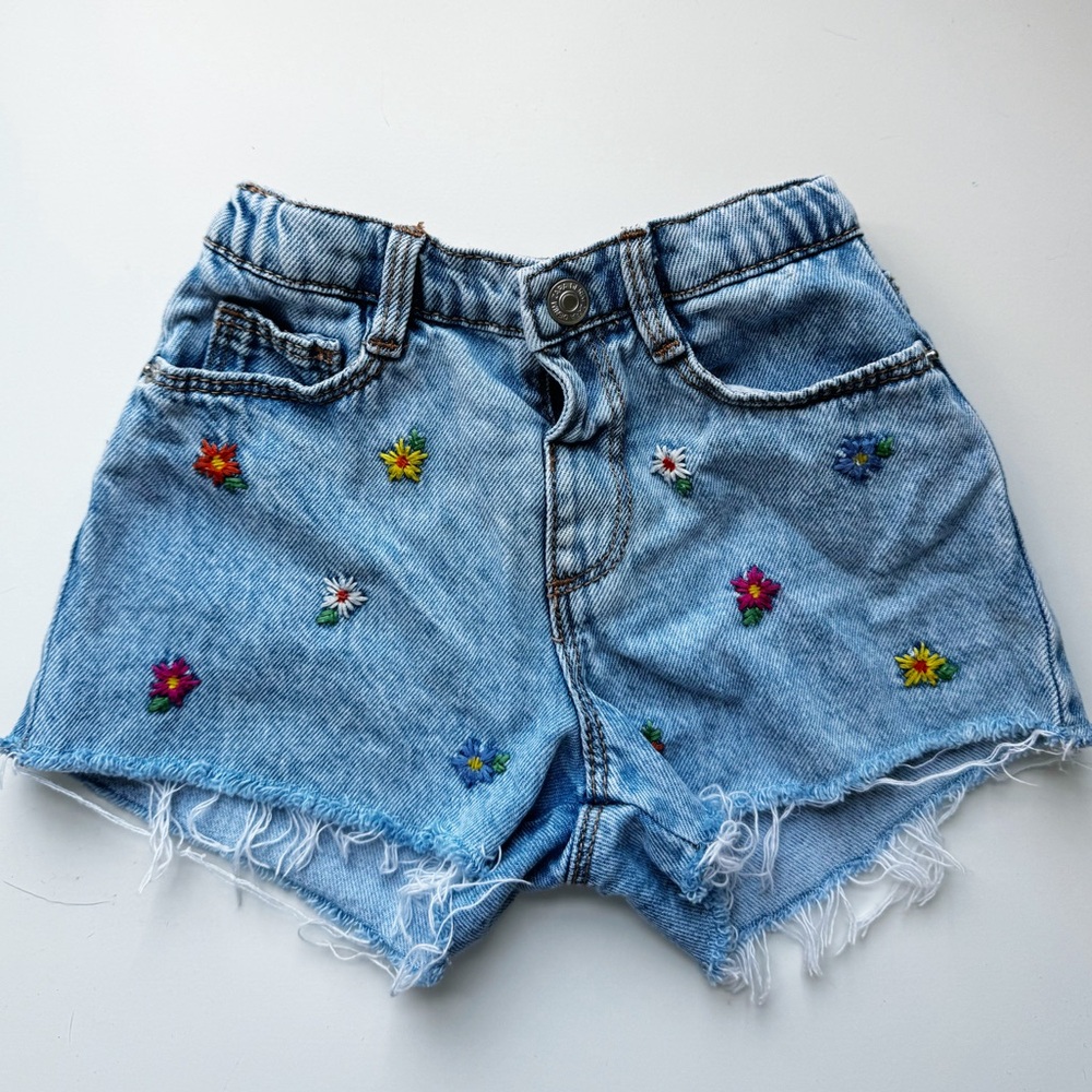 ZARA Kids Embroidered Denim Cutoff Shorts – Multicolor Floral
